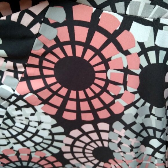 Maggy L  Vintage Pop Art Fit & Flare Dress Stretch Ruched BodyCon  Sz 6 - Picture 8 of 9